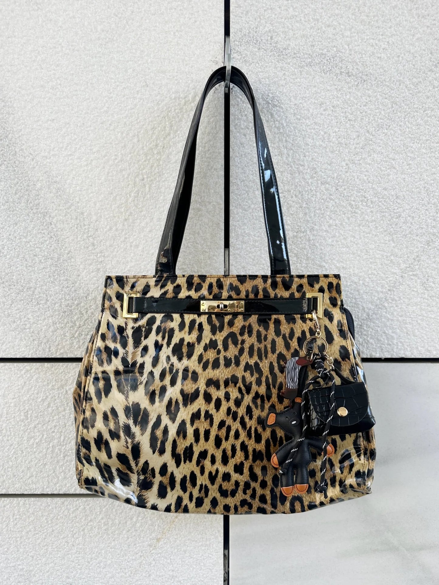 Veske vintage lakk leopard