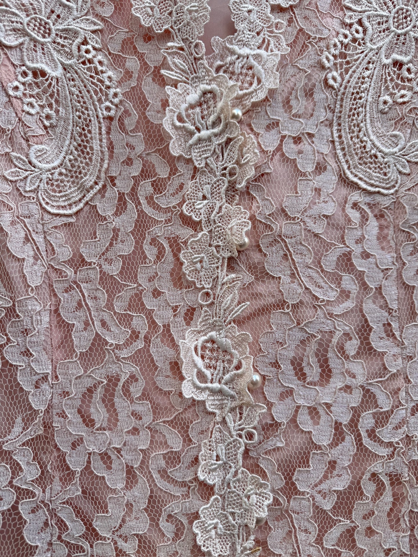 Blonde bluse rosa