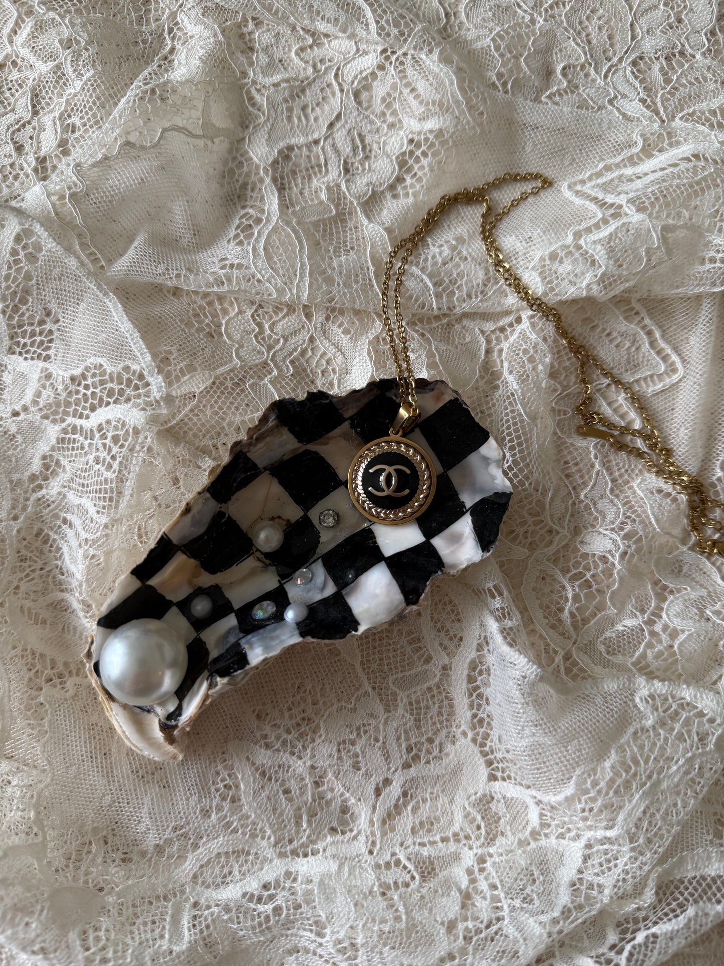 Smykke Chanel re-design sort