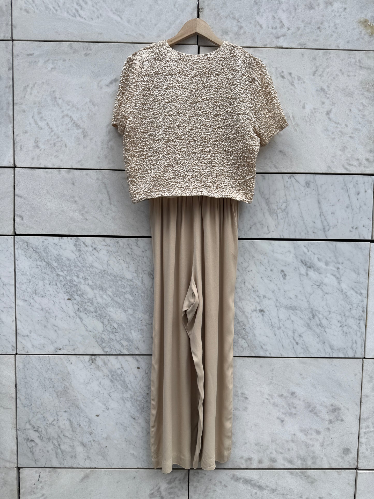 Jumpsuit champagne farget