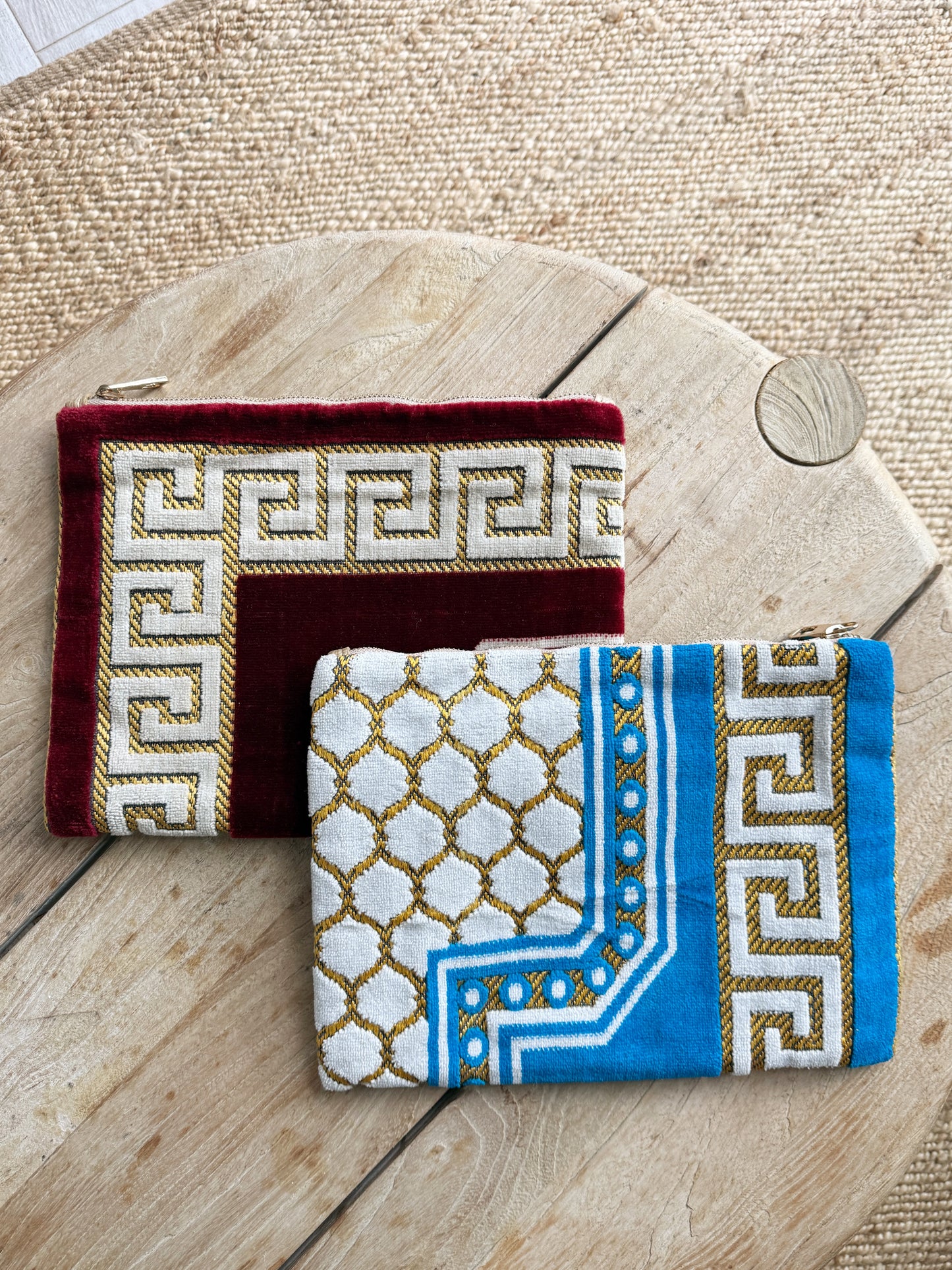 Veske clutch vinrød/gul/lys beige