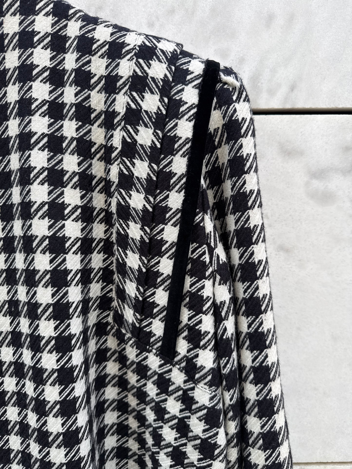 Blazer hundetann