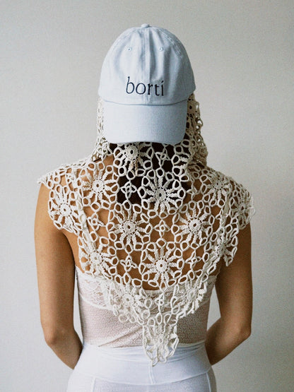 Borti caps lys blå/mørk blå logo