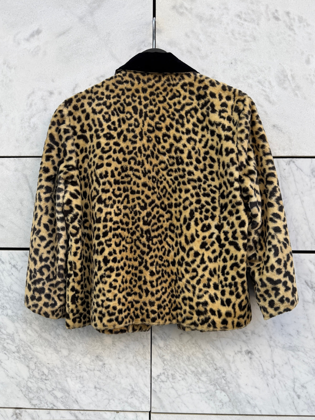 Jakke faux fur leopard