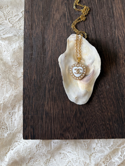 Smykke Chanel re-design hjerte hvit
