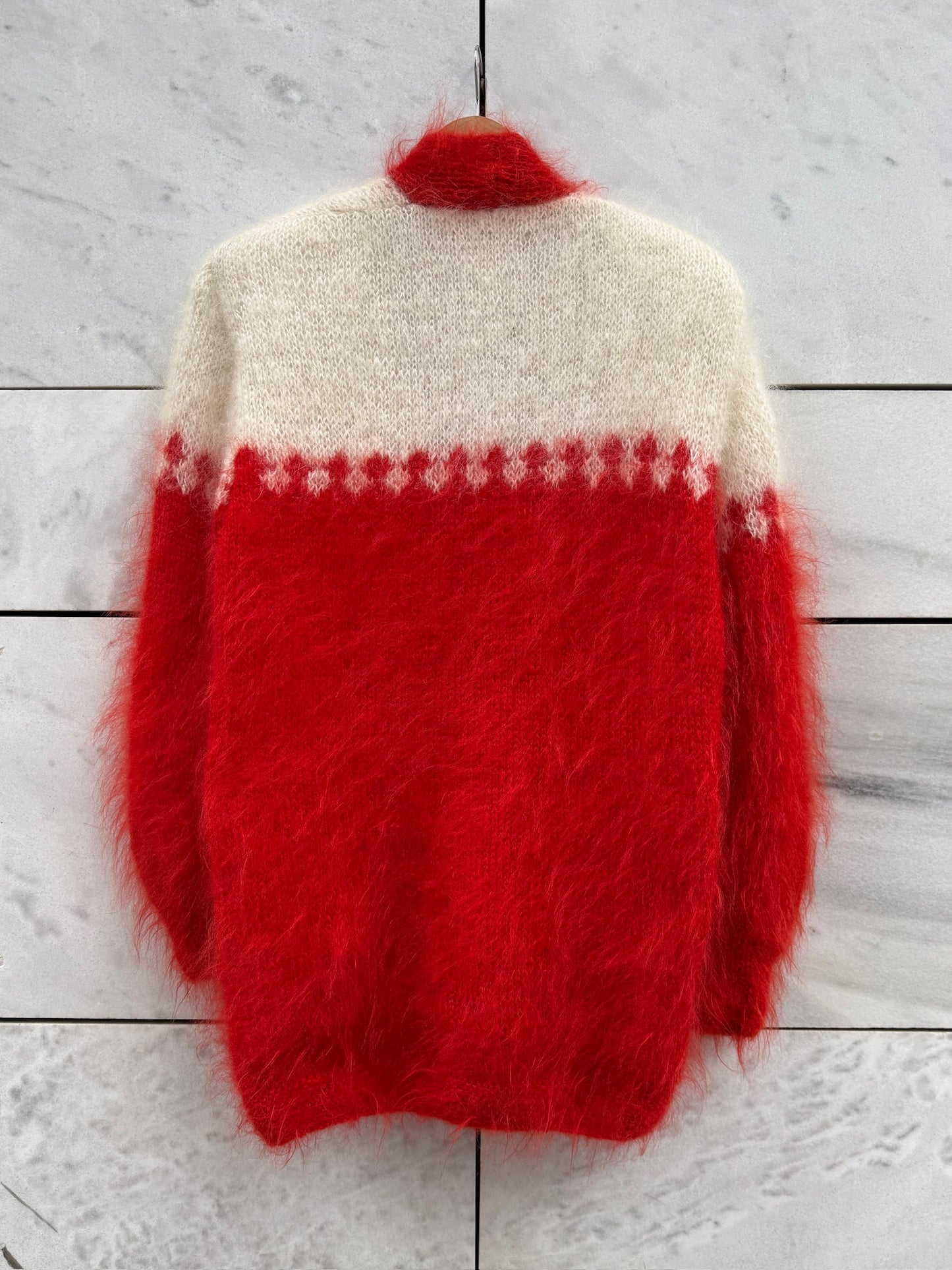 Cardigan rød/ hvit mohair