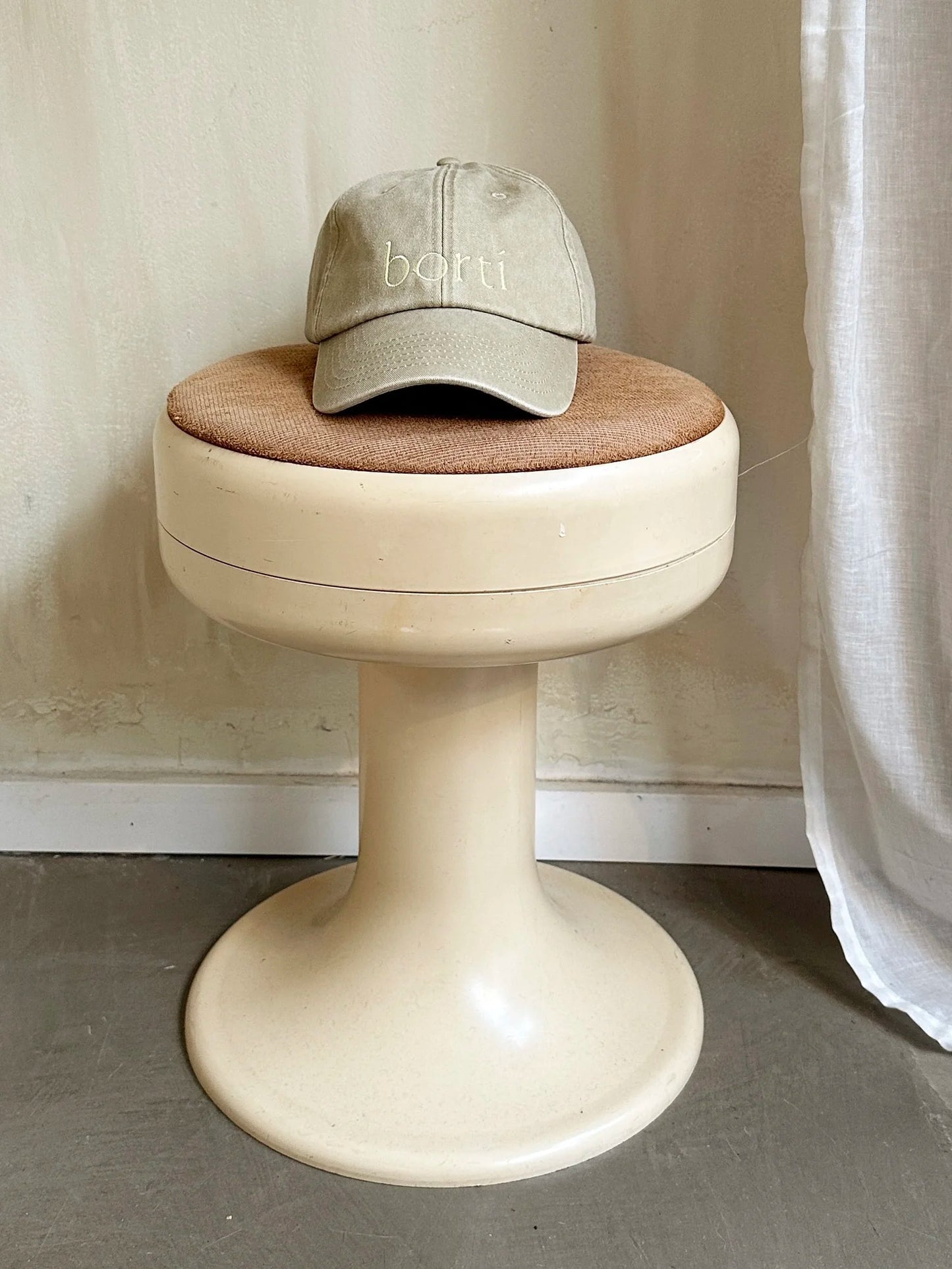 Borti caps "vintage" kaki/gul logo