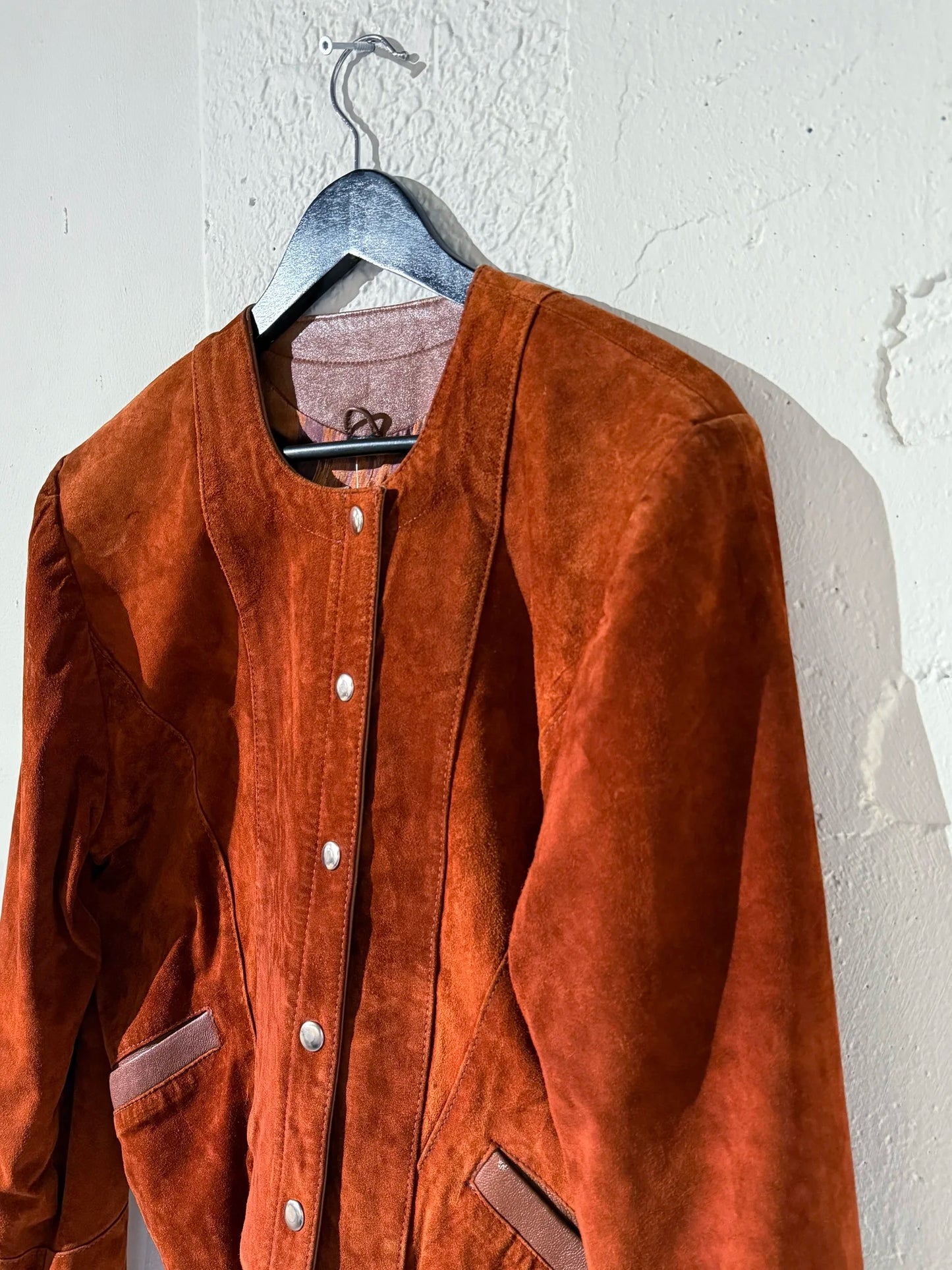 Jakke semsket rust farget