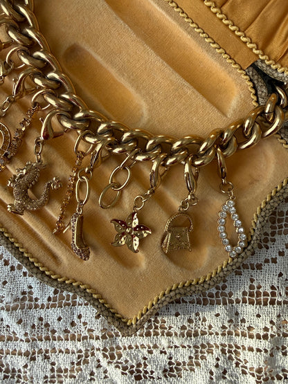 Kjede med charms