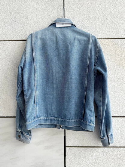 Jakke denim med rød patch