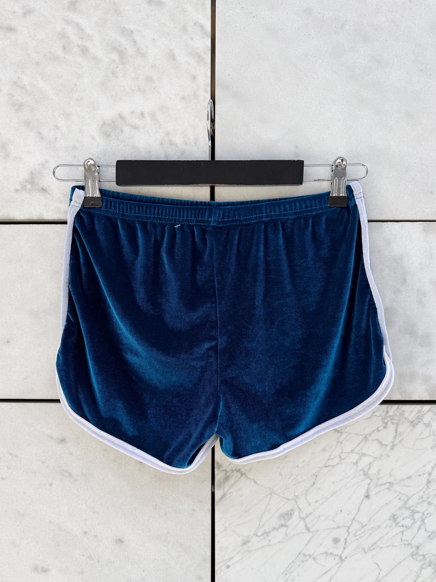 Shorts sporty 70s velur