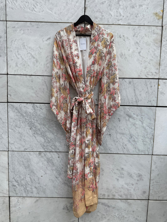Kimono byTiMo