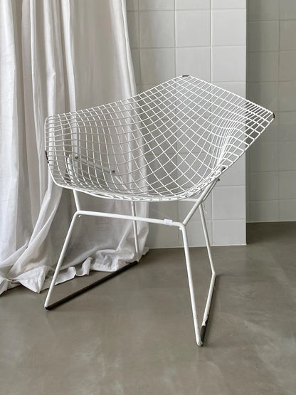 Bertoia Diamond chair