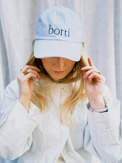 Borti caps lys blå/mørk blå logo
