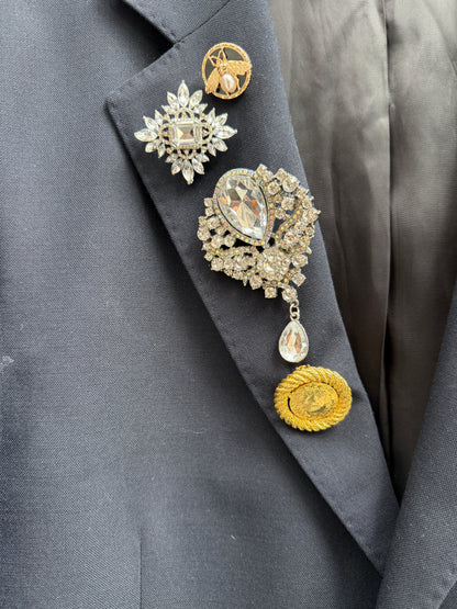 Jakke / blazer med «bling»