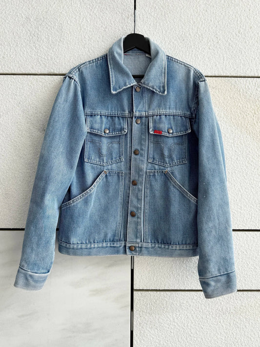 Jakke denim med rød patch