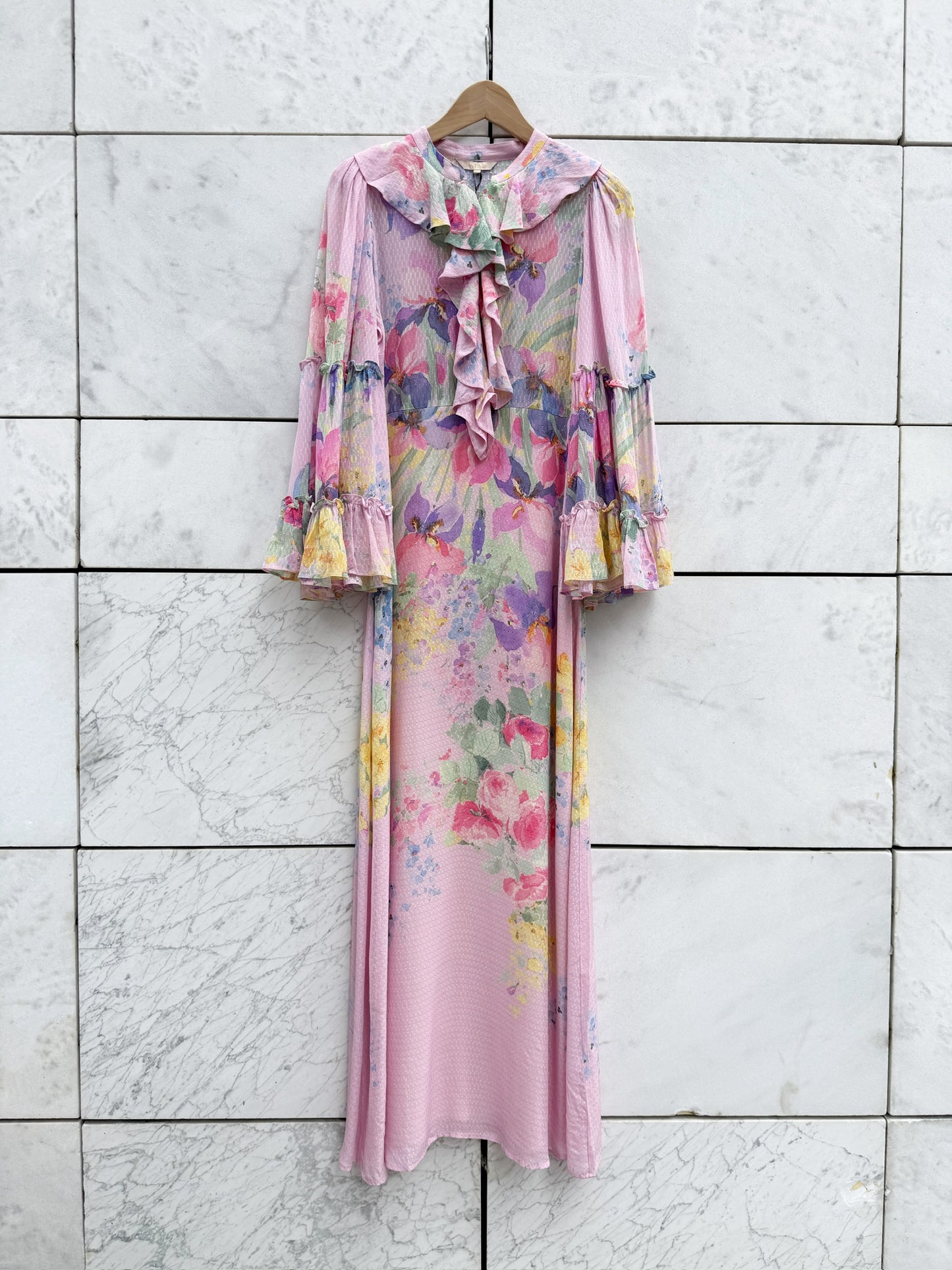 Kjole rosa med blomster