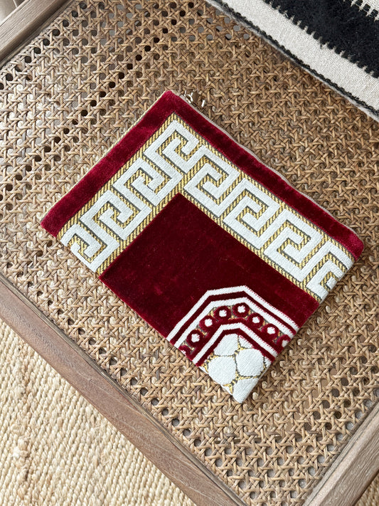 Veske clutch vinrød/gul/lys beige