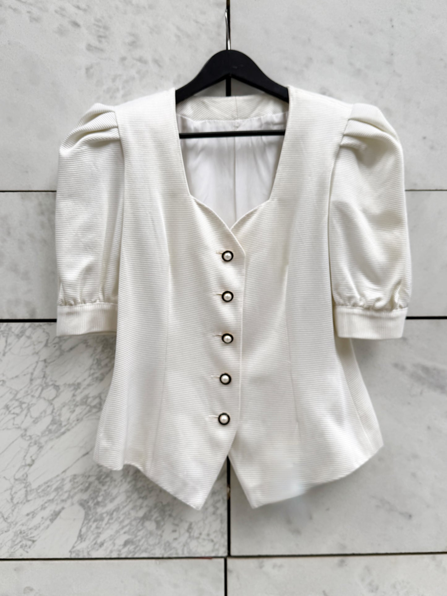 Bluse hvit 80 ties