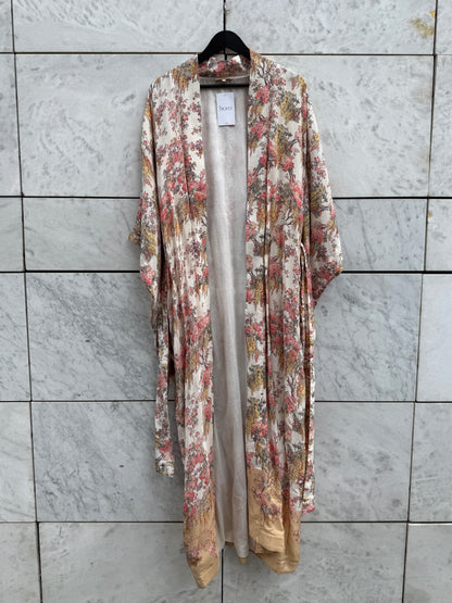 Kimono byTiMo